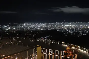 탑스 전망대에서 본 세부 시내 야경