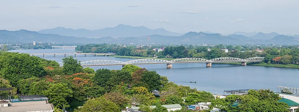 Huế