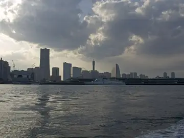 요코하마 미나토미라이